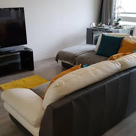 Du Parc Debreuil Апартаменты *