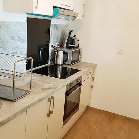 Du Parc Debreuil Апартаменты